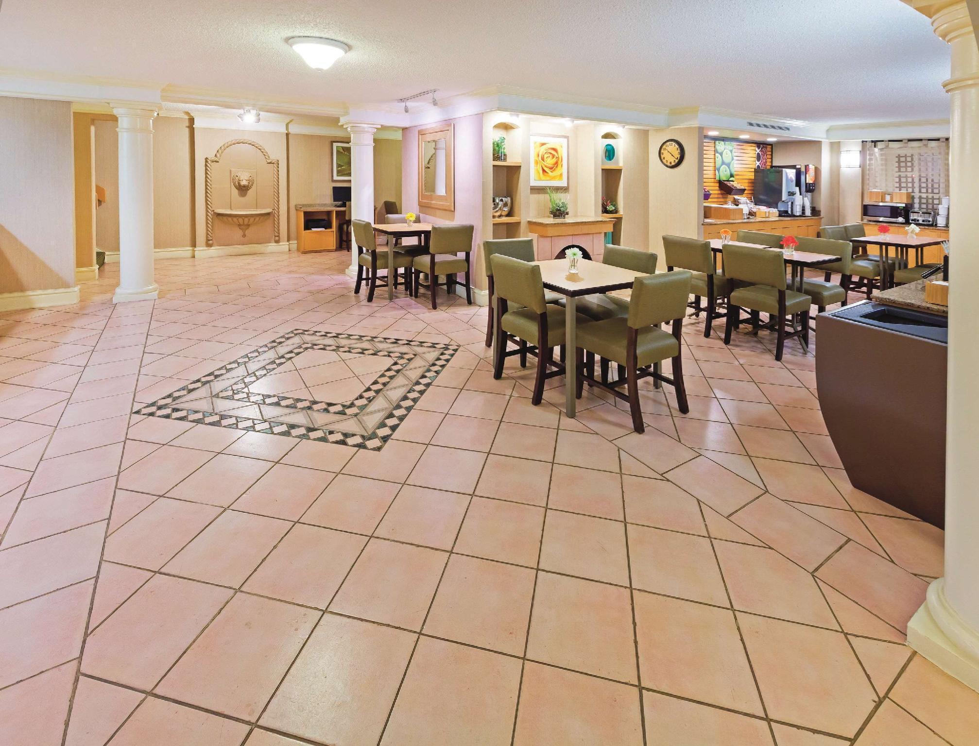 Baymont By Wyndham Lubbock - Downtown Civic Center Ξενοδοχείο Εξωτερικό φωτογραφία
